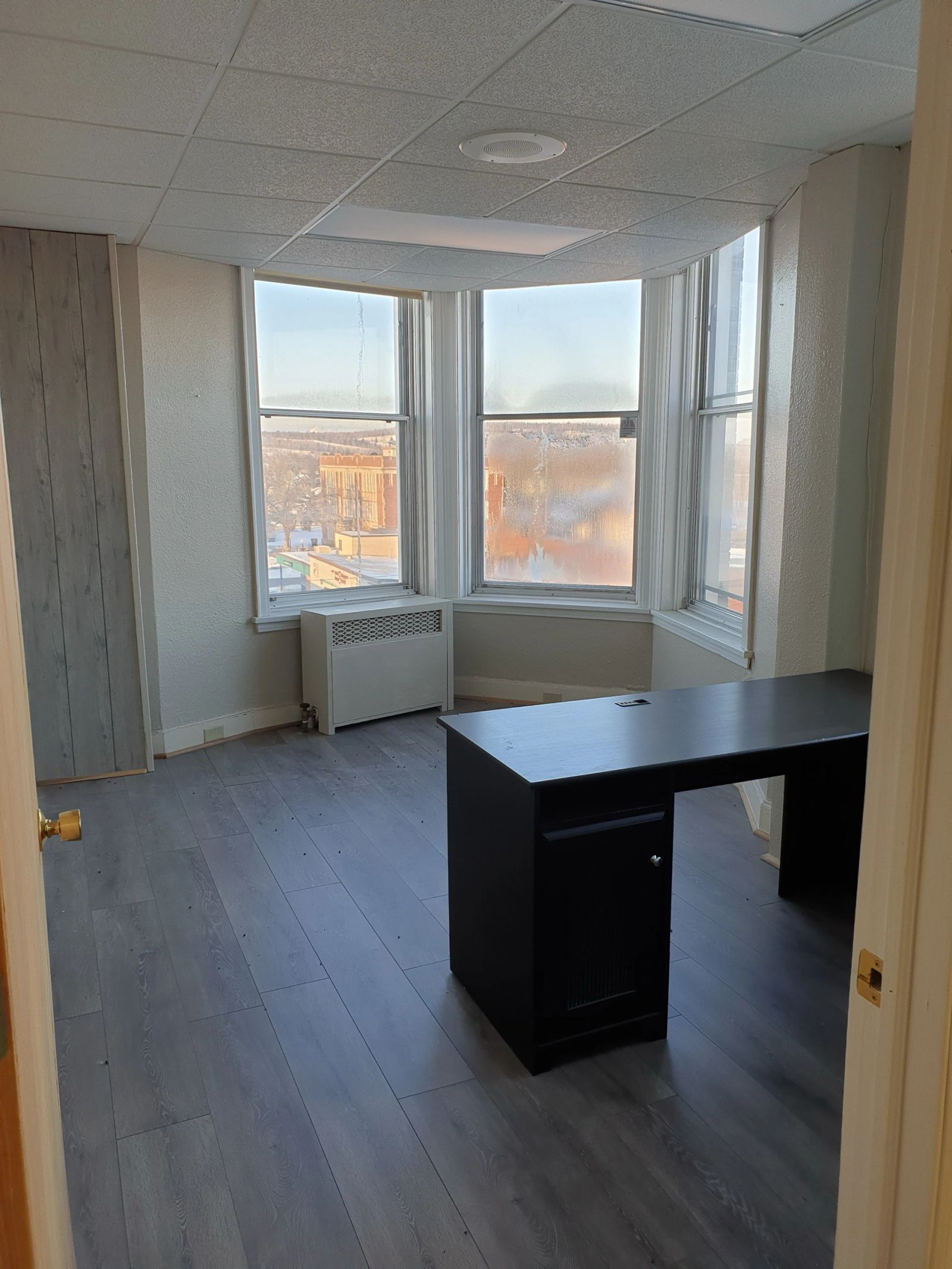 Office interior at 302 Chestnut representing Suite 101, Virginia, MN